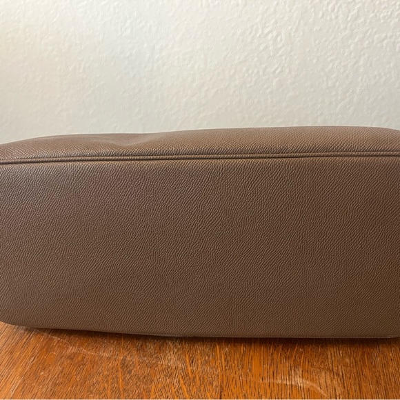 Coach Tote 2024 - Picture 3 of 5